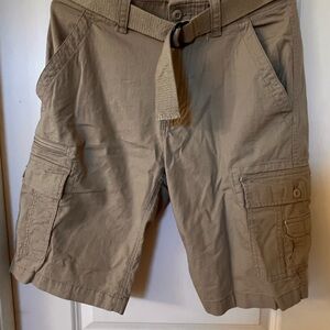 Men's Tan Cargo Shorts